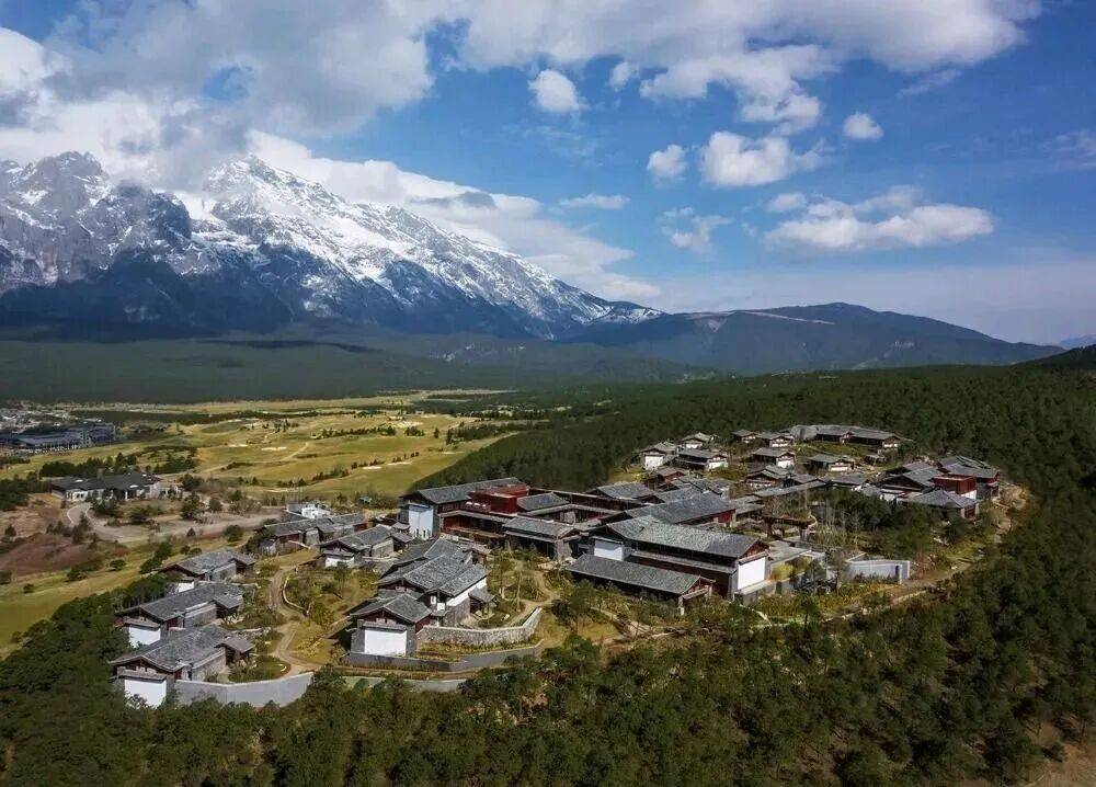 暑期民宿热榜出炉，丽江跻身全国前十，更成外国游客“心头好”