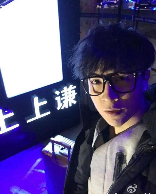 餐饮赛道上，全是跑路的明星