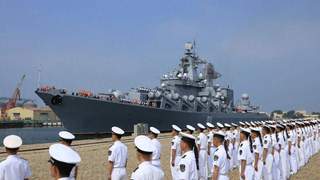 中俄兵力已集结完毕，两军将同时出动最强战舰，要拿日本狠狠立威！