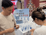 雪域风情入沪：西藏特色商品在徐汇巾帼园“快闪”受热捧