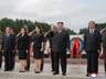 金正恩携妻女接连亮相朝鲜两大纪念活动 女儿首公开参与此类悼念仪式