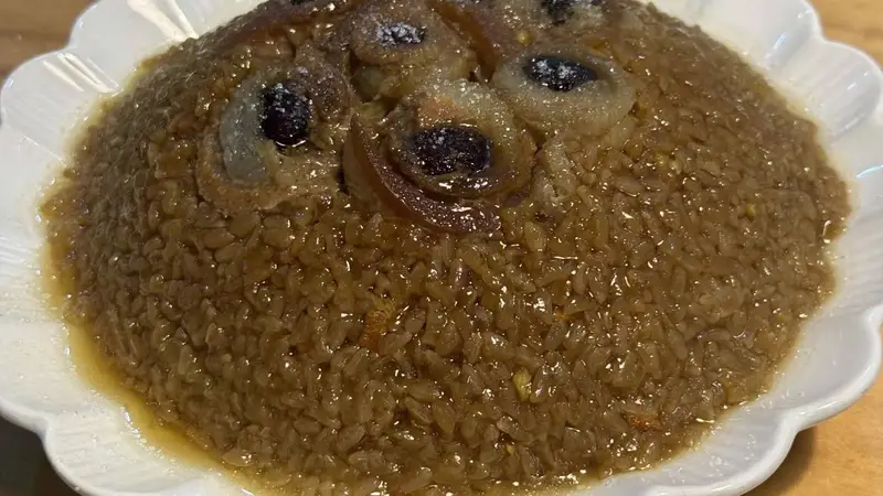 《时光里的甜味记忆:一碗龙眼肉,藏着最朴实的家宴温情》