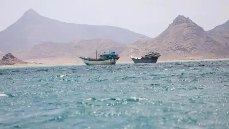 继霍尔木兹海峡后 伊朗威胁封锁曼德海峡
