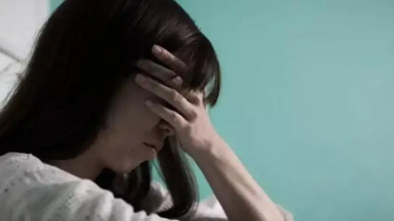 我爸住院35天妻子全程未到,办完后事她先问妈欧洲游何时出发