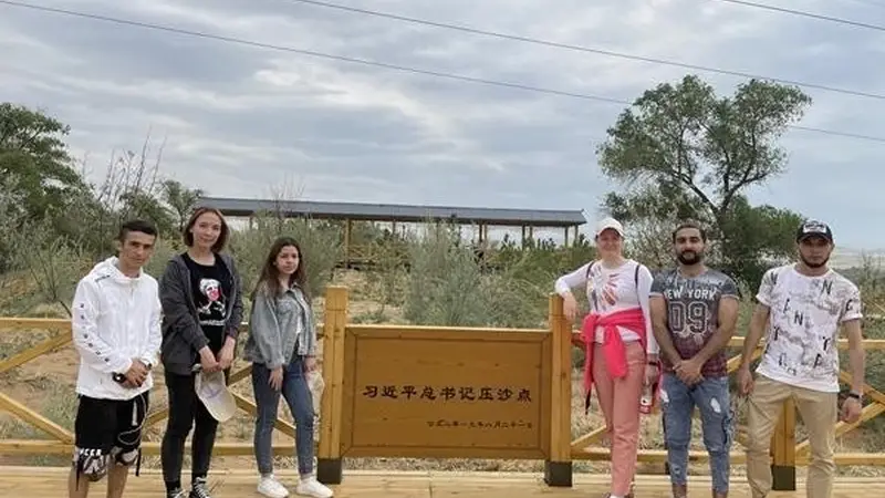国际人士:读懂中国共产党 才能读懂中国