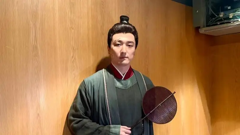 一盏心灯越千年——话剧《清明上河图密码》香港上演