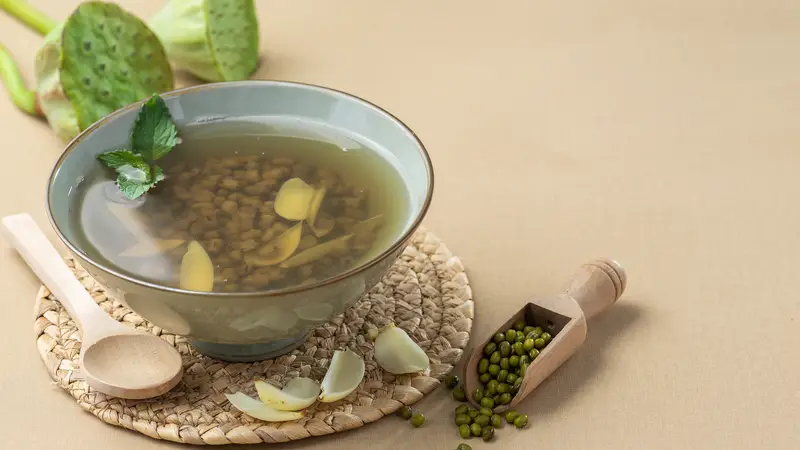 连喝3天绿豆汤突发脑出血?绿豆汤煮法、搭配、禁忌一次讲清!