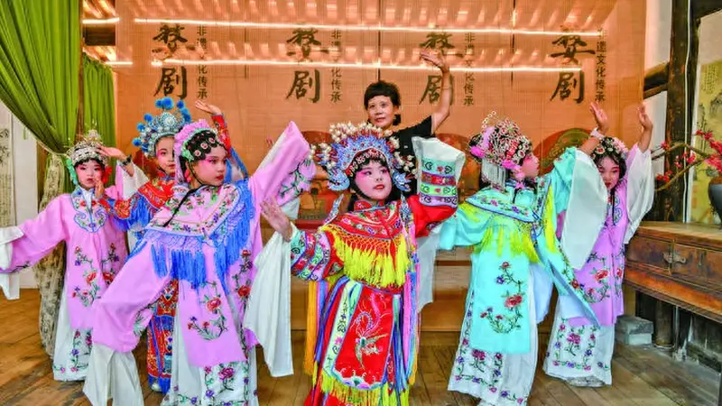小戏迷的婺剧研学之旅在金东郑店村启航