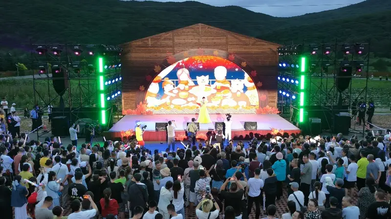 南岔梧桐小镇森林音乐季正式启幕 激活夏日文旅消费新引擎