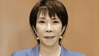 刚和特朗普争吵，高市来冲绳演讲，民众当场反对，高市早苗陷两难