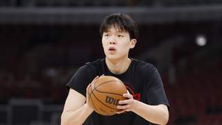 7月27日开拓者随队记者曝：杨瀚森新赛季或跌出常规轮换 仅排球队第四内线