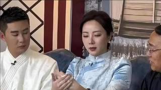 前央视主持人李思思离职后首现县城商演 零下低温舞台穿皱西装引热议