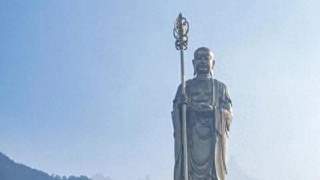 说一件很玄乎的真实小事：去过九华山的人，往后日子真的悄悄顺了