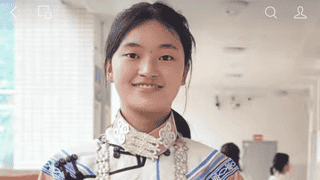 彝族女孩高考放榜后第一件事竟是喂猪，武汉大学点赞！