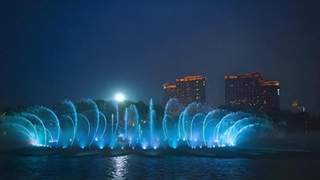 夏日遛娃地推荐丨赶海、品美食、看演出,还能欣赏音乐喷泉秀,这个宝藏遛娃地千万别错过