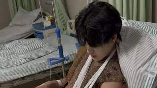 被游客掰断手腕的景区NPC系一级运动员,本人发声:游客失联,已自付1万多元医药费,公司、中介和景区未给出明确答复,准备走法律途径