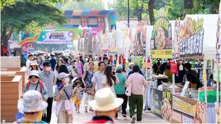 北京打造消夏夜游新去处 一站吃遍百余种世界美食