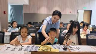 太原古法重光暑期活动让青少年体验清代篆书魅力