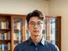 某单位机要保密员李某签收涉密文件后随手放置窗台致文件丢失被开除党籍公职