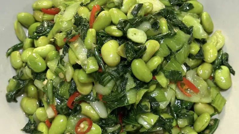 夏天没胃口试试这道毛豆爆捏菜，脆嫩清爽吃着解腻又开胃