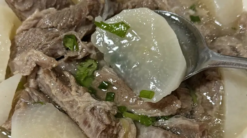 清汤萝卜牛肋条家常做法：掌握这几步，鲜度不流失
