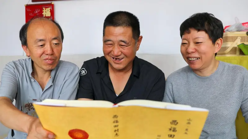 七年纸笔 半生乡愁!山西灵丘八旬老党员手写六百年村史