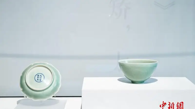 明清瓷器与威尼斯玻璃:百年外滩的东西方美学对话
