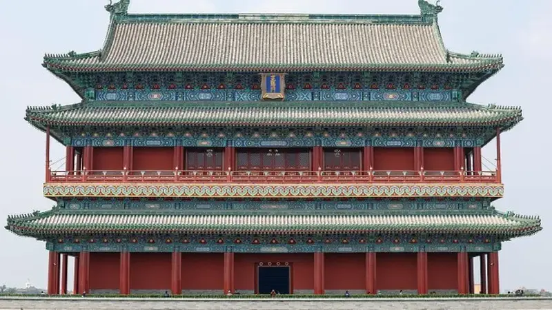 北京正阳门城楼时隔六年迎客开放 中轴线旅游体验再升级