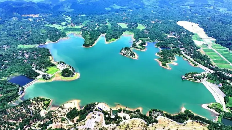 今夏长兴泗安新晋亲水打卡地走红 日均客流数千人预售收入超200万