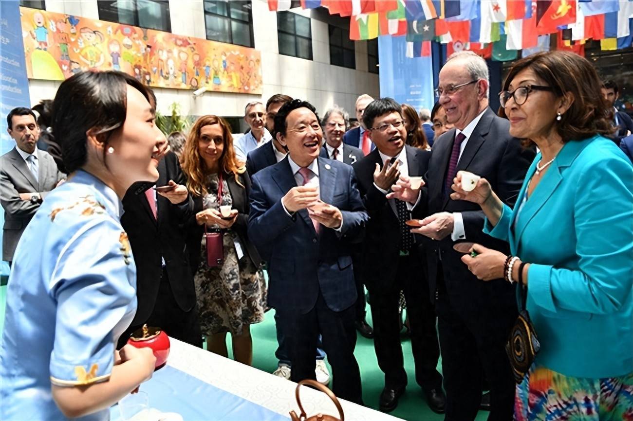 从非遗技艺到智能工厂，八马茶业以标准化体系推动中国茶产业升级