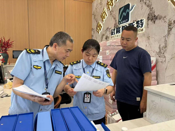 武隆：整治旅游乱象 只留风景不留“陷阱”